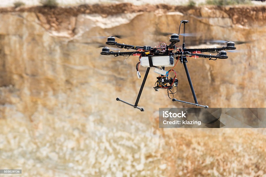 Hintergrundgeräusche-multicopter - Lizenzfrei Drohne Stock-Foto