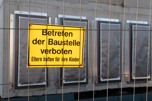 German Do Not Enter Construction Site Sign