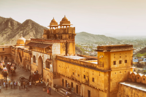Amber Fort, a popular touristic attraction close to Jaipur, is on the top of a hill.