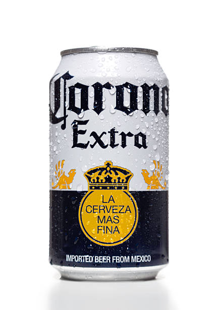 corona dodatkowe piwo czy produkt importowany - can drink can drink editorial zdjęcia i obrazy z banku zdjęć