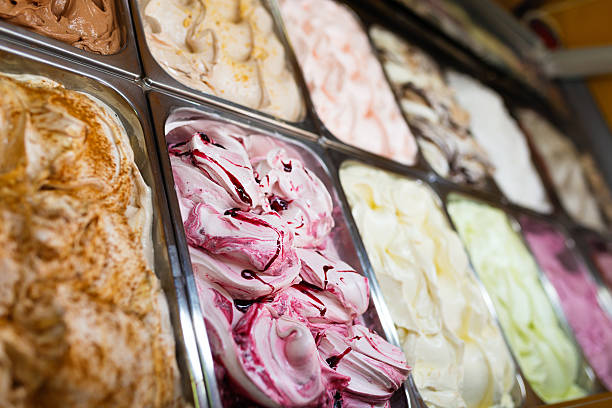 istock Gelato in a store window 503082765