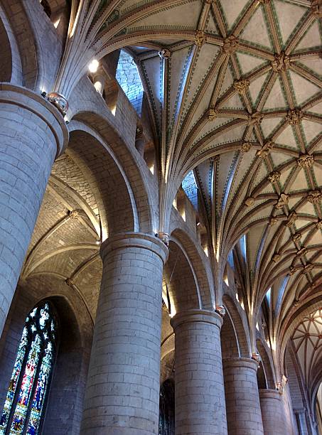 abadía de tewkesbury (interior) - tewkesbury abbey fotografías e imágenes de stock