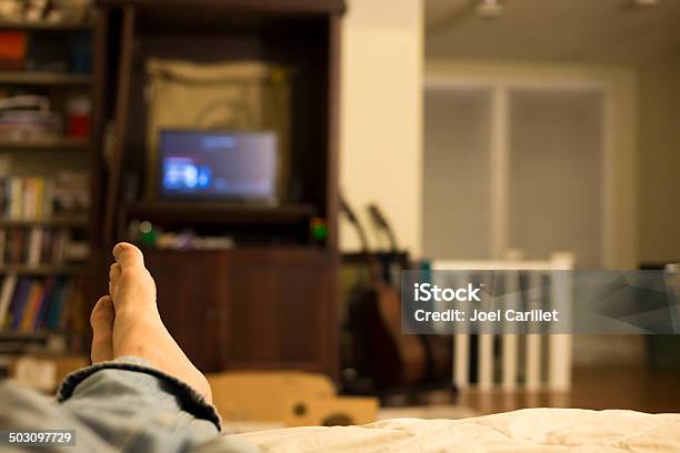 Descansa Cuadrados En Una Antigua Apartamento Tipo Loft Foto de stock y más banco de imágenes de Cuarto de estar