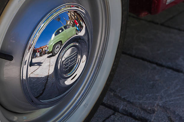 pneu de 600 rueda de coche assento 600 - utilitario - fotografias e filmes do acervo