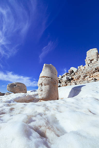 status apollo - nemrud dagh mountain turkey history zdjęcia i obrazy z banku zdjęć