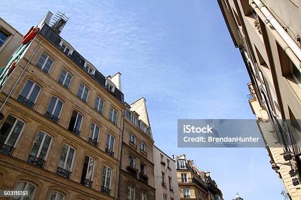 Canyon Di Parigi - Fotografie stock e altre immagini di Ambientazione esterna - Ambientazione esterna, Appartamento, Architettura