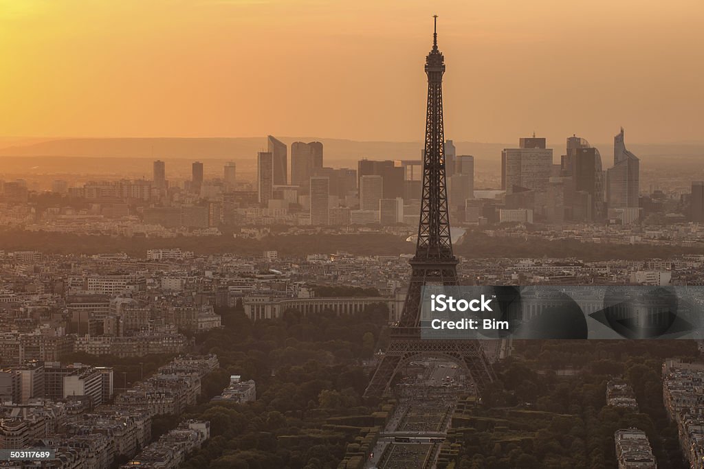 Atardecer de la torre Eiffel, París, Francia - Foto de stock de Acero libre de derechos