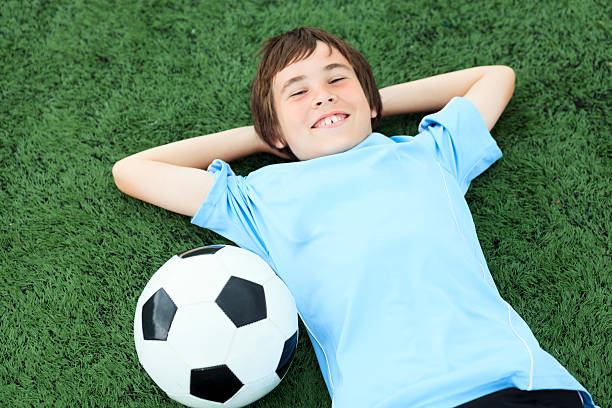 istock Child Football - Well Be 503138511