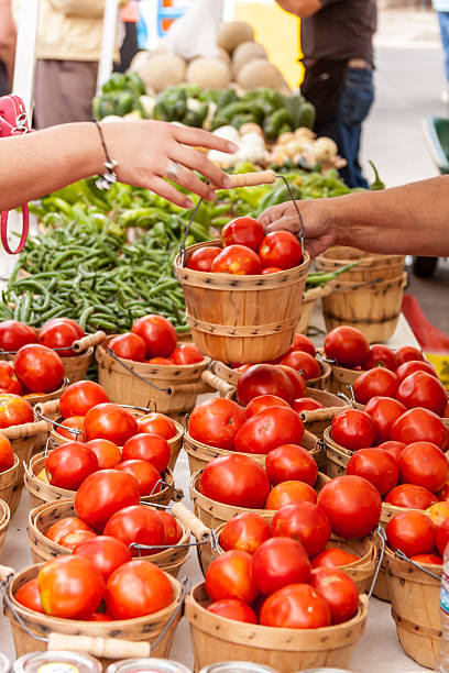 istock Farmers Market 503148465
