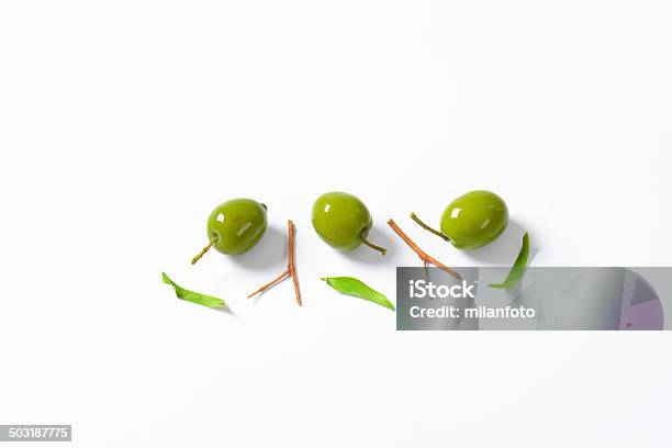 Photo libre de droit de Olives Vertes banque d'images et plus d'images libres de droit de Olive - Olive, Vue en plongée, Olive verte