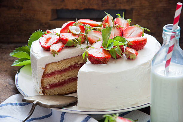 Strawberry cake Strawberry cakeStrawberry cakeStrawberry cakeStrawberry cake torte photos stock pictures, royalty-free photos & images