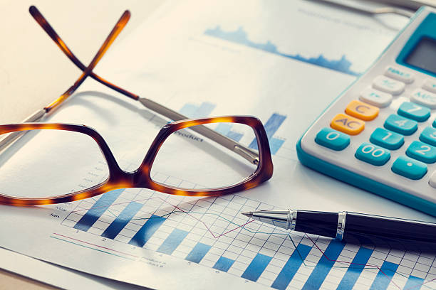 istock Business chart and eyeglasses 503215048