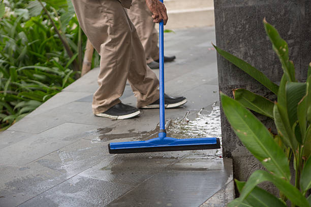 istock Cleaning dirty floor 503219823