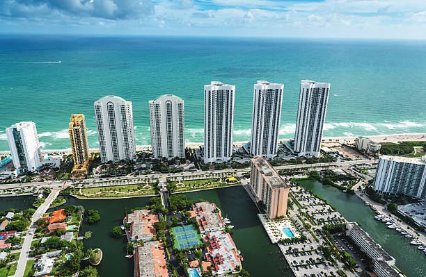 vista aérea de la ciudad de fort lauderdale - fort lauderdale florida miami florida beach fotografías e imágenes de stock