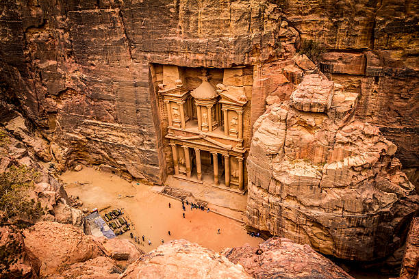 petra-treasury giordania - jordan foto e immagini stock