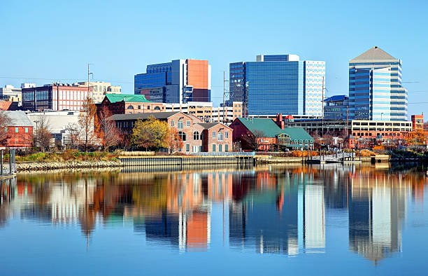 wilmington, delaware - delaware photos et images de collection