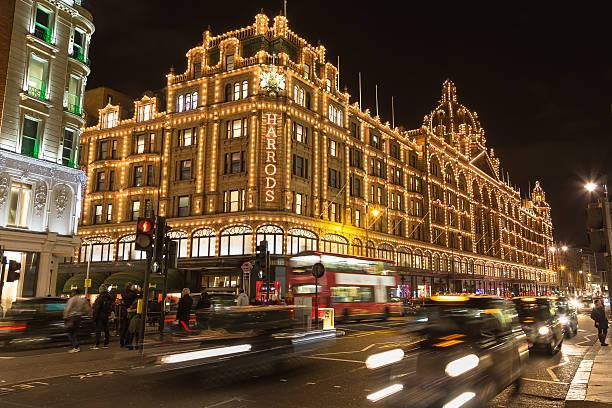 harrods en knightsbridge, en navidad - harrods fotografías e imágenes de stock