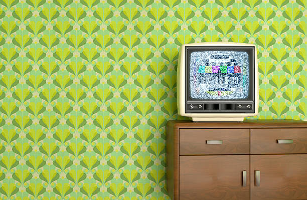 istock Vintage old television showing static signal, test pattern, wallpaper 503314495