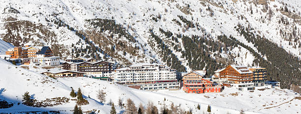 istock Panorama of Hochsoelden 503329458