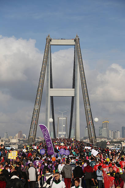 37 a vodafone istambul maratona - healthy lifestyle turkey sport marathon - fotografias e filmes do acervo