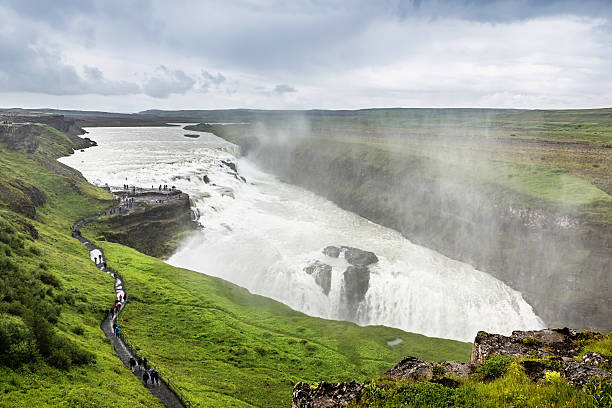 gulfoss cachoeira, islândia - gullfoss falls - fotografias e filmes do acervo