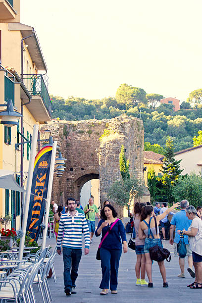 castiglione della pescaia, italie - grosseto province photos et images de collection