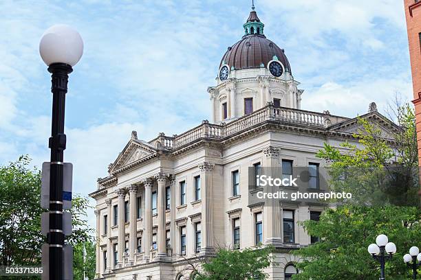 Court House Building In Bloomington Illinois Stock Photo - Download Image Now - Bloomington - Illinois, Abraham Lincoln, Law