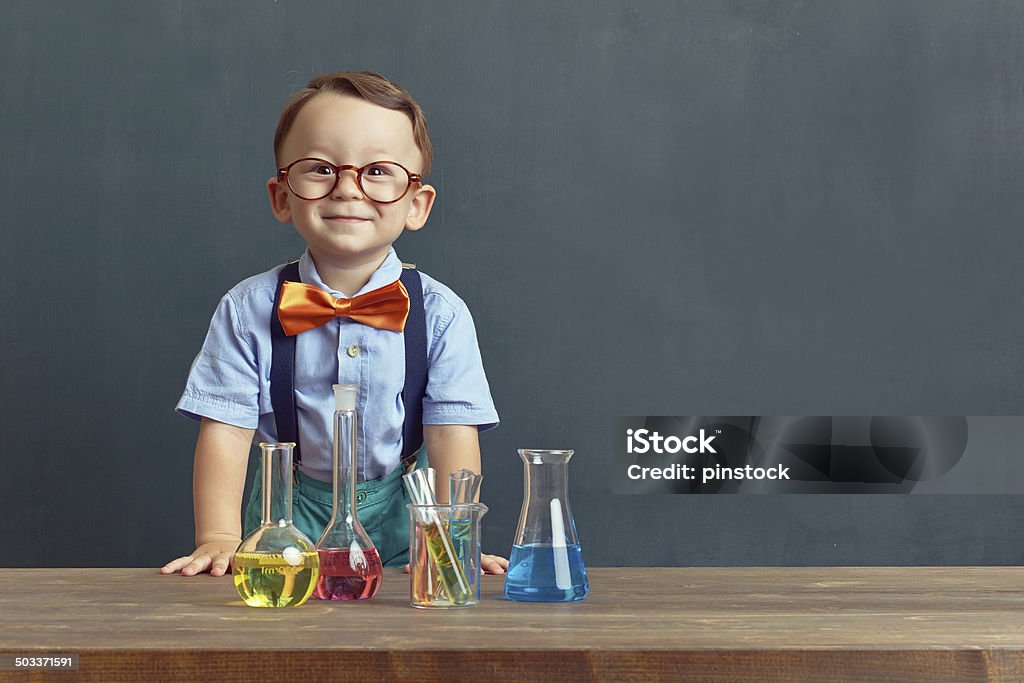 Kleine Wissenschaftler - Lizenzfrei Kind Stock-Foto