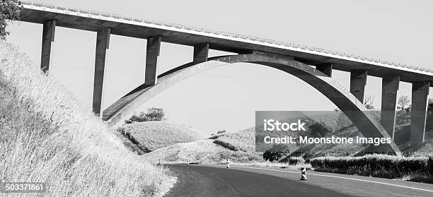 N 2 南海岸にクワズールナタール南アフリカ - アフリカのストックフォトや画像を多数ご用意 - アフリカ, アーチ橋, クワズールナタール
