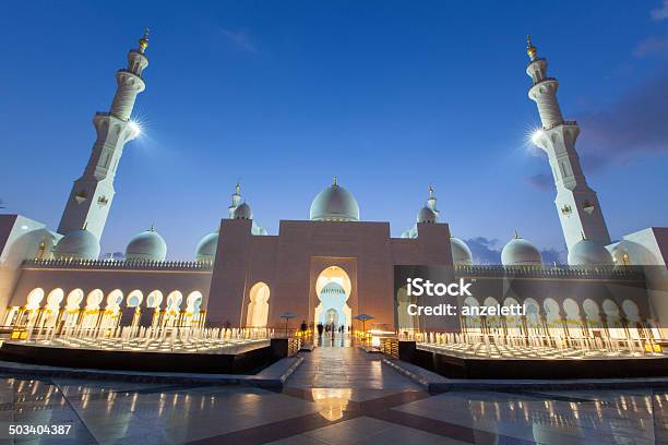 Sheikh Zayed Grand Mosque In Abu Dhabi Stock Photo - Download Image Now - Abu Dhabi, Architecture, Capital Cities