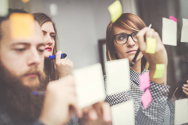 istock Small business start up team: briefing with notes 503421724