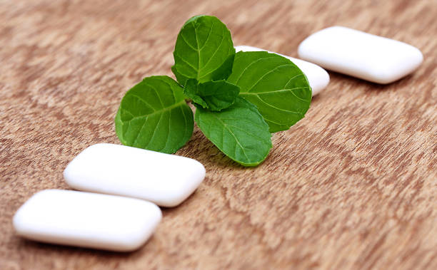 istock Chewing gum with mint leaves 503453675