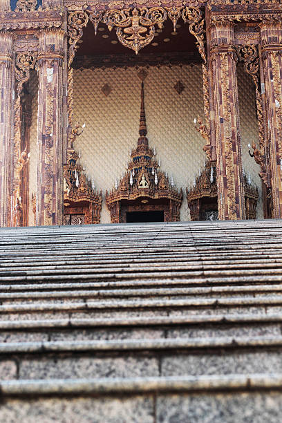 istock Sculpture measuring and the celestial - Temple Thailand. 503526291
