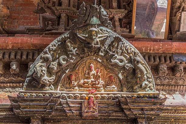 changu narayan-il più antico tempio della valle di kathmandu - changu narayan temple foto e immagini stock