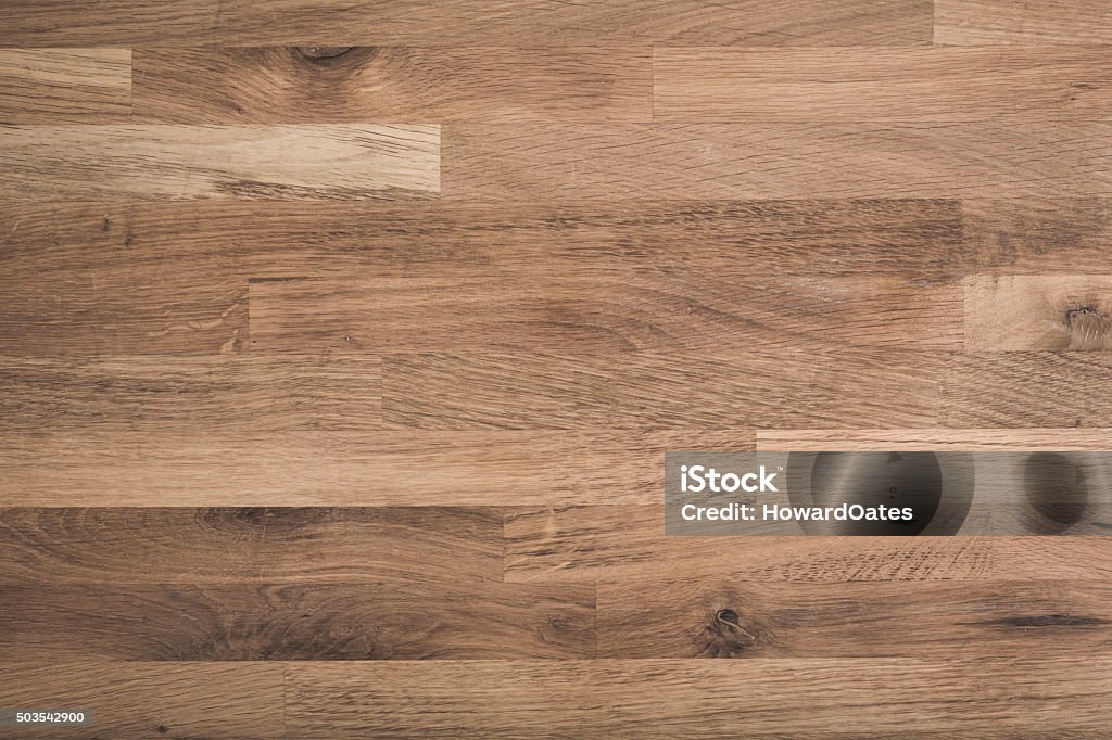 Quercia top rustico in legno tavolo sfondo - Foto stock royalty-free di Tavolo