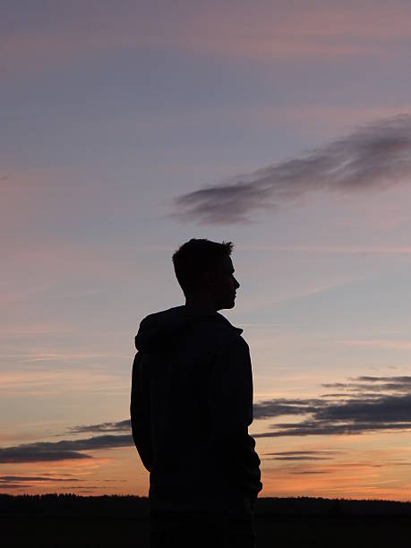 istock Teenager silhouette 503567370