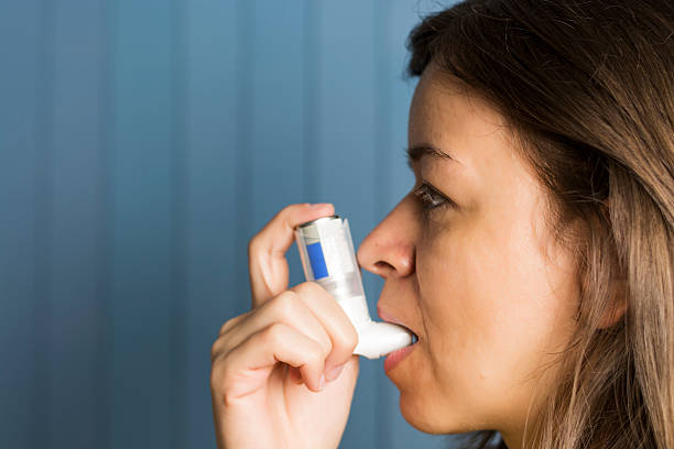 istock Aerosol drug for asthma 503585156