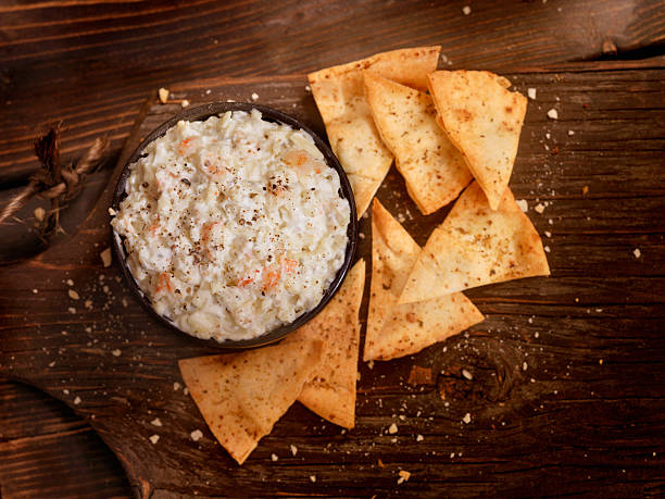 istock Creamy Crab Dip with Baked Pita Chips 503585434
