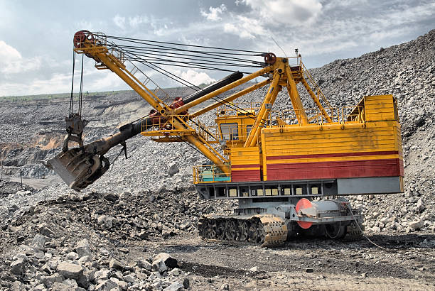 istock big dredge in career 503599087