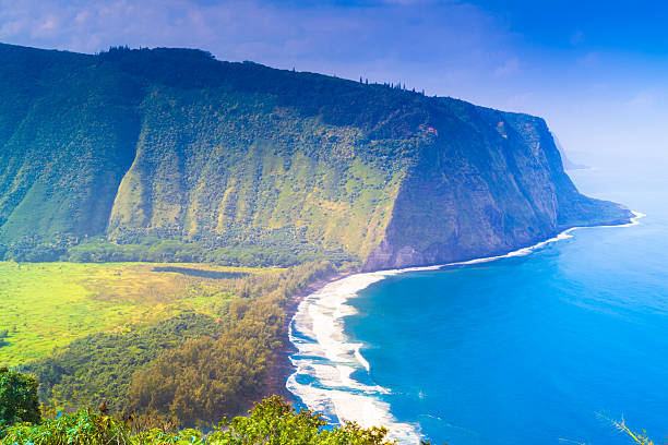 istock View of the outcrop and ocean 503611262
