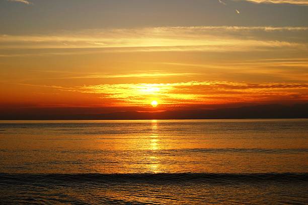 istock The seaside of the beautiful setting sun 503621616