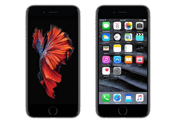 Black Apple Iphone 6s With Ios 9 And Dynamic Wallpaper Stock Photo -  Download Image Now - iStock