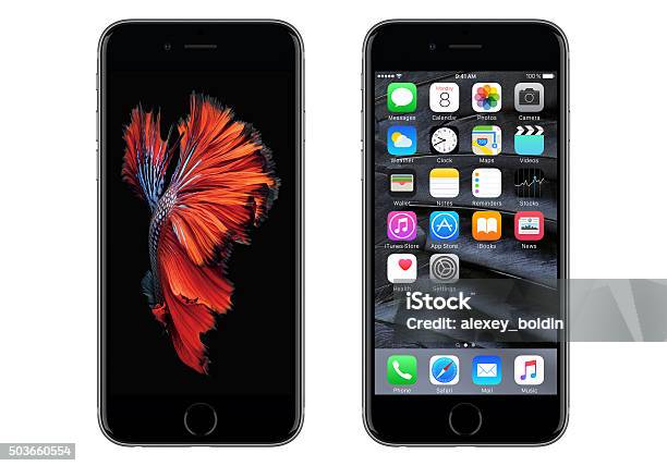 Nếu bạn đã sở hữu một chiếc iPhone 6s đen thời thượng cùng hệ điều hành iOS 9, hãy chọn ngay cho mình những bức hình nền động cực kỳ đặc sắc. Với ánh sáng bắt mắt và chất liệu đậm đà cao cấp, những dynamic wallpaper như thế này sẽ giúp cho màn hình của bạn càng thêm lung linh và đặc biệt.