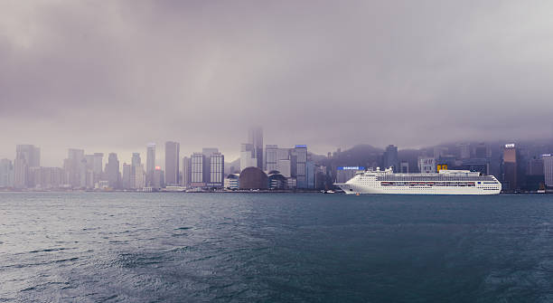 istock Hongkong Victoria Harbour 503673205