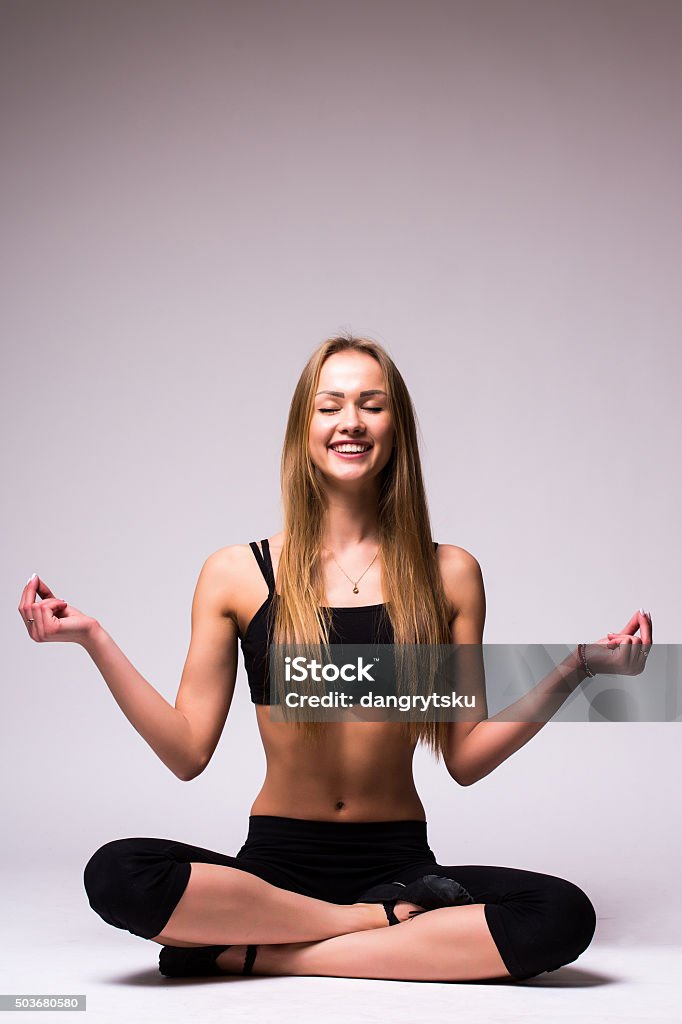 Hipersensibilidad, grace, melody y plástico de gymnastic Chica. - Foto de stock de Adolescente libre de derechos