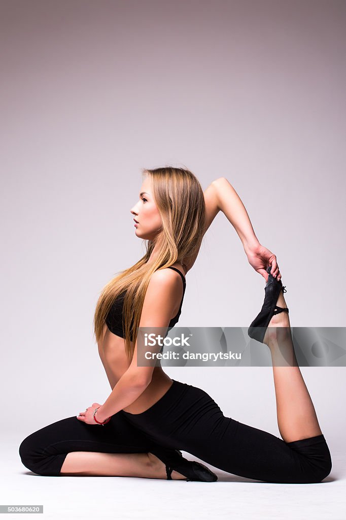 Hipersensibilidad, grace, melody y plástico de gymnastic Chica. - Foto de stock de Adolescente libre de derechos