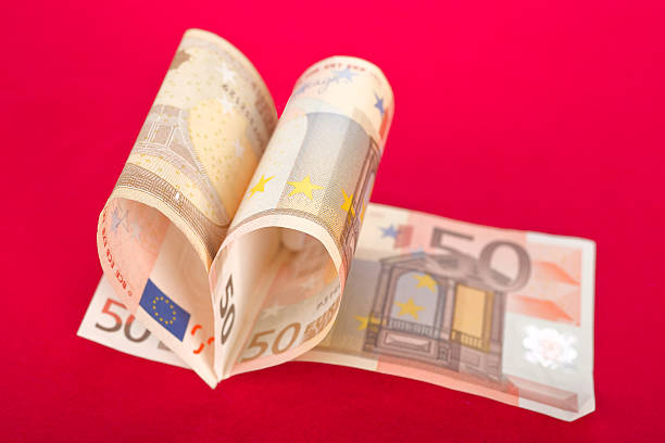 istock Money heart 503690834