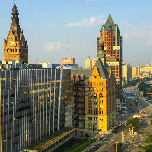 istock Milwaukee City Hall 503693186