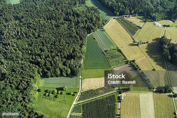 Wald Und Wiesen Stockfoto und mehr Bilder von Deutschland - Deutschland, Dorf, Formatfüllend