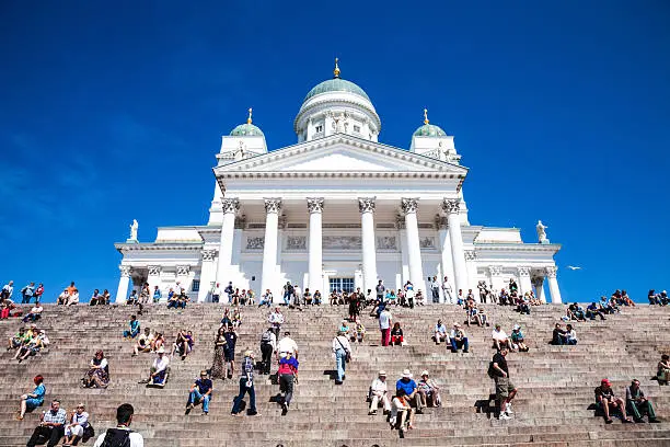 Photo of Helsinki Cathedral in city cente